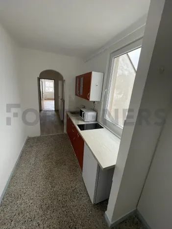 Pronájem bytu 1+1, Hradec Králové, Velké náměstí, 35 m2