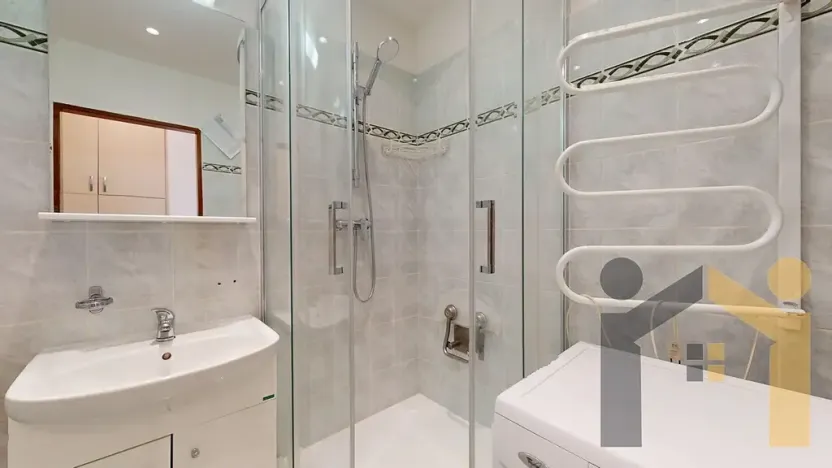 Pronájem bytu 1+kk, Praha - Holešovice, U průhonu, 28 m2