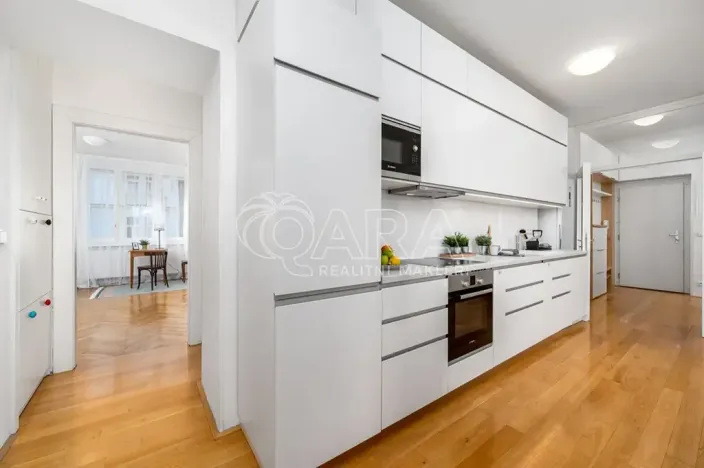 Prodej bytu 3+kk, Praha - Vinohrady, Laubova, 76 m2