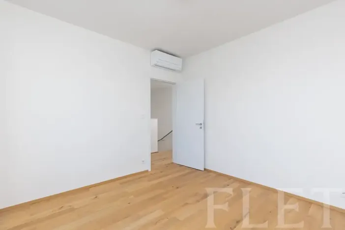 Pronájem rodinného domu, Praha - Jinonice, Nyklíčkova, 217 m2