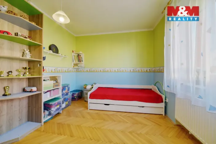 Prodej bytu 3+1, Cheb, Valdštejnova, 86 m2