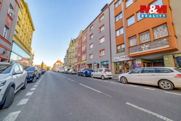 Prodej bytu 3+1, Cheb, Valdštejnova, 86 m2
