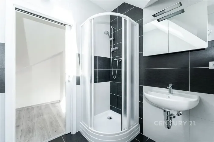 Pronájem bytu 2+kk, Libčice nad Vltavou, Letecká, 67 m2