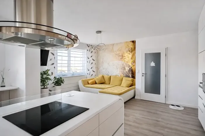 Pronájem bytu 4+kk, Praha - Strašnice, Zvěřinova, 117 m2