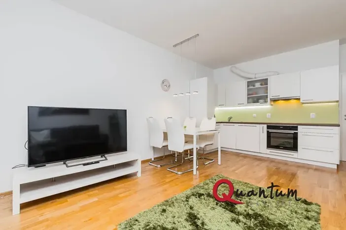 Pronájem bytu 2+kk, Praha - Hlubočepy, Devonská, 53 m2