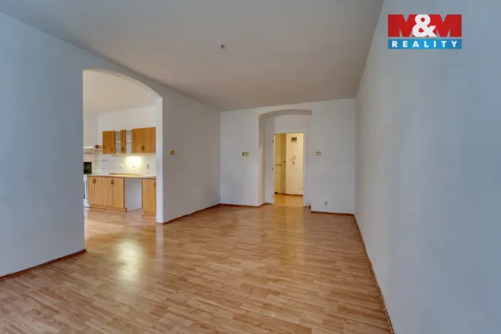 Pronájem bytu 2+1, Plzeň - Jižní Předměstí, Klatovská třída, 72 m2