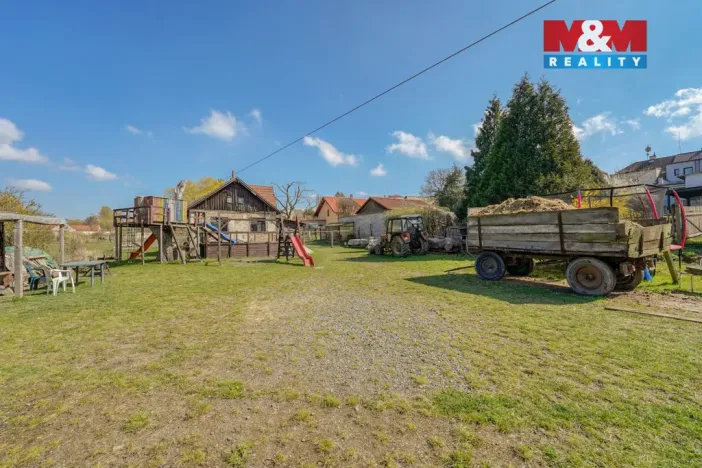 Prodej pozemku pro bydlení, Plzeň - Újezd, 6691 m2