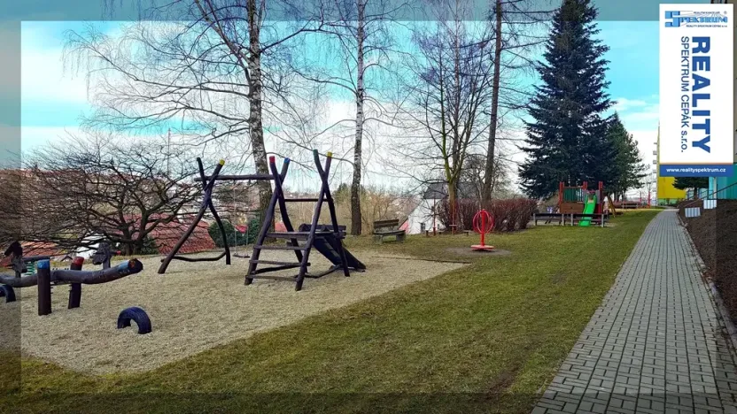 Pronájem bytu 2+kk, Velešín, Nad Cihelnou, 43 m2