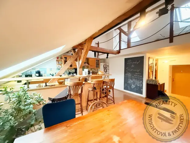 Prodej atypického bytu, Praha - Košíře, 178 m2