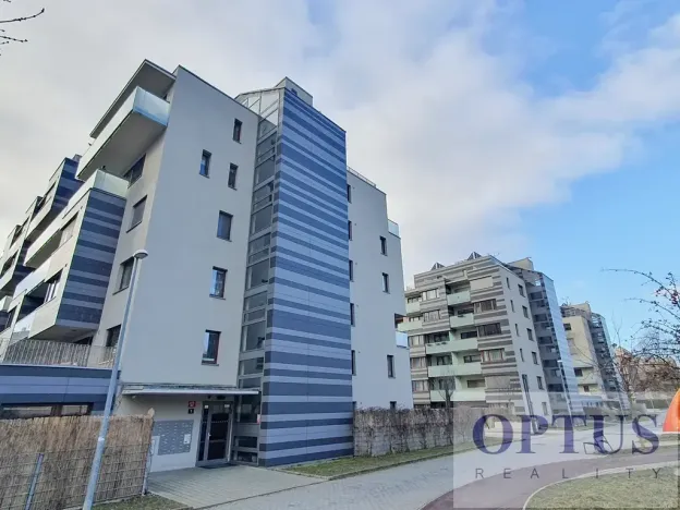 Pronájem bytu 2+kk, Praha - Jinonice, Pod stolovou horou, 56 m2