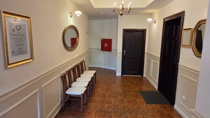 Pronájem kanceláře, Frýdlant nad Ostravicí, Náměstí, 17 m2