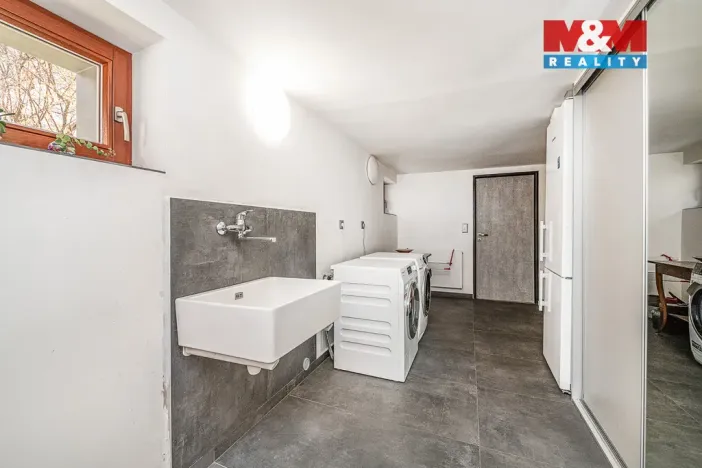 Prodej rodinného domu, Praha, U páté baterie, 312 m2