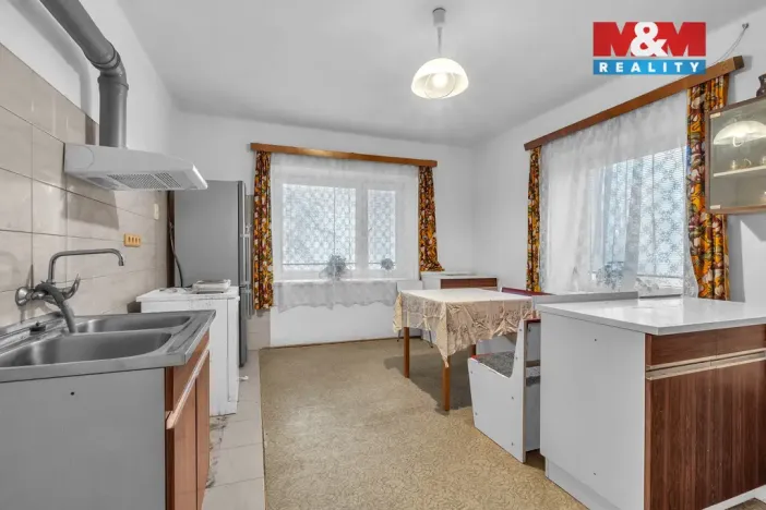 Prodej rodinného domu, Ždírec nad Doubravou, Družstevní, 225 m2