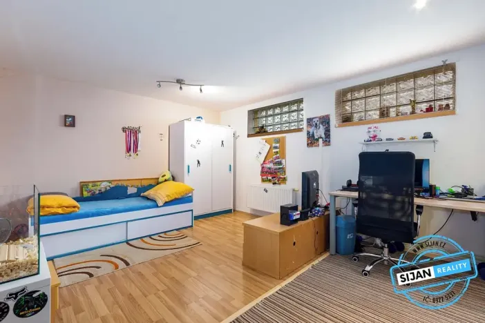 Prodej rodinného domu, Opava, Slezská, 275 m2