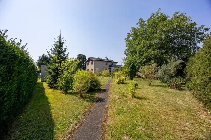 Prodej rodinného domu, Strančice, 193 m2