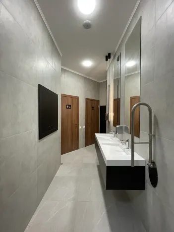 Prodej ubytování, Kropyvnyckyj, Ukrajina, 5519 m2