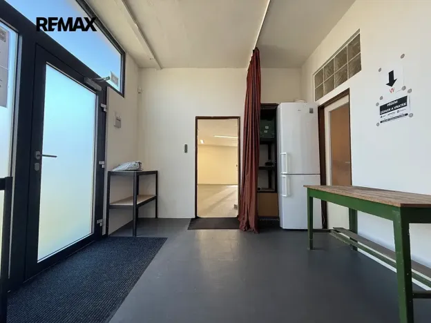 Pronájem skladu, Horní Bříza, Sídlištní, 145 m2