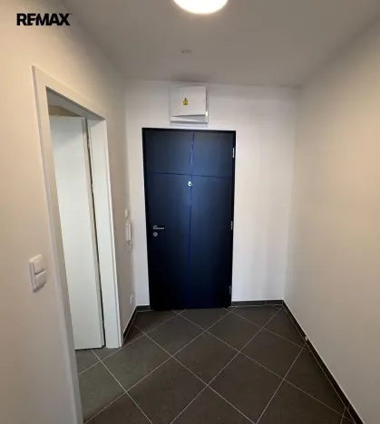 Pronájem bytu 1+kk, Praha - Dolní Měcholupy, Honzíkova, 41 m2