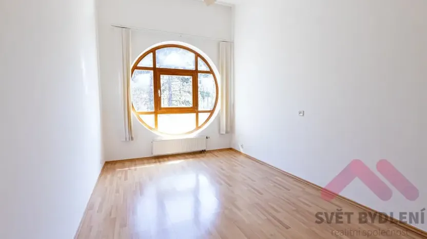 Pronájem bytu 2+kk, Praha - Žižkov, Jeseniova, 53 m2