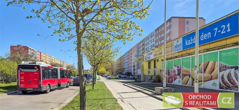Prodej bytu 2+kk, Praha, Novodvorská, 41 m2