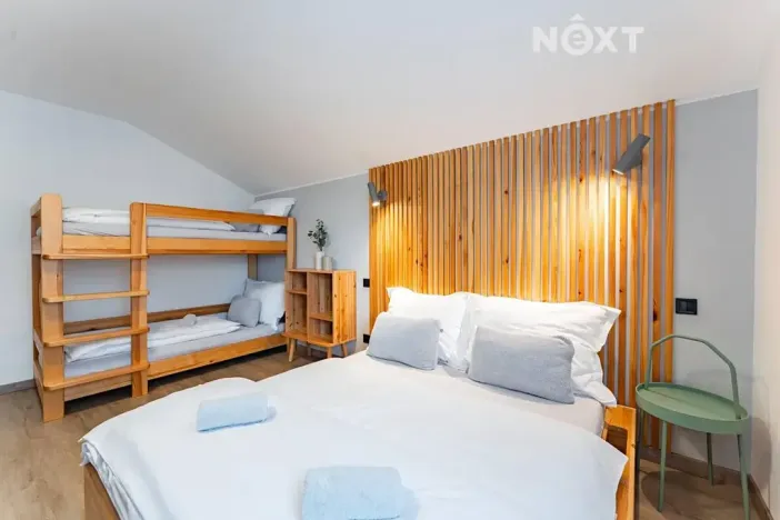 Prodej apartmánu, Staré Město, Sportovní, 197 m2