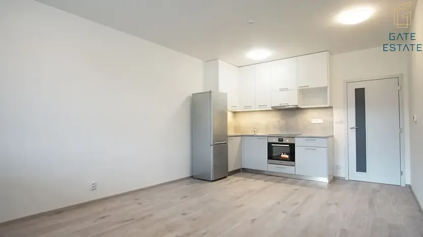 Pronájem bytu 1+kk, Brno, Střední, 35 m2