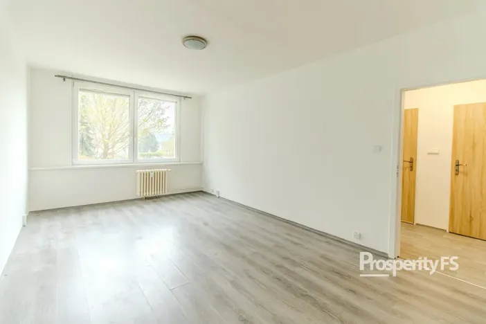 Pronájem bytu 1+1, Ústí nad Labem - Krásné Březno, Rozcestí, 40 m2