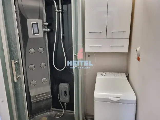 Pronájem bytu 3+1, Olomouc, Varšavské nám., 62 m2