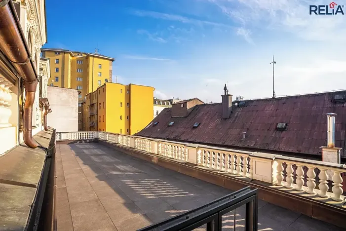 Prodej kanceláře, Liberec, Široká, 1083 m2