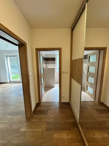 Pronájem bytu 1+kk, Děčín, Na Slatinách, 29 m2