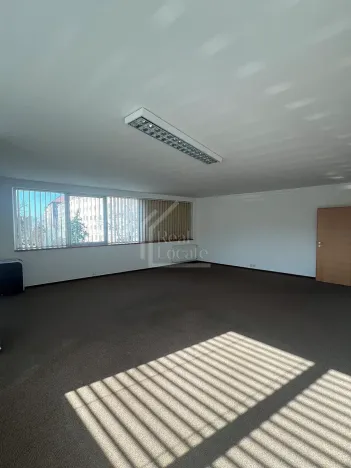 Pronájem kanceláře, Praha - Vršovice, Přípotoční, 160 m2