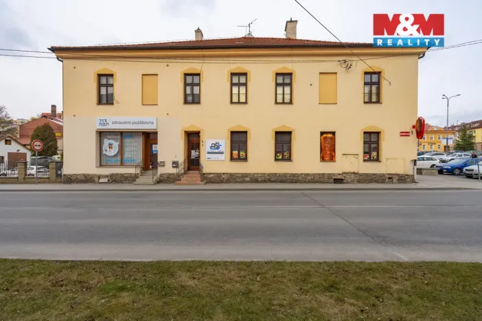 Prodej činžovního domu, Vítkov, náměstí Jana Zajíce, 580 m2