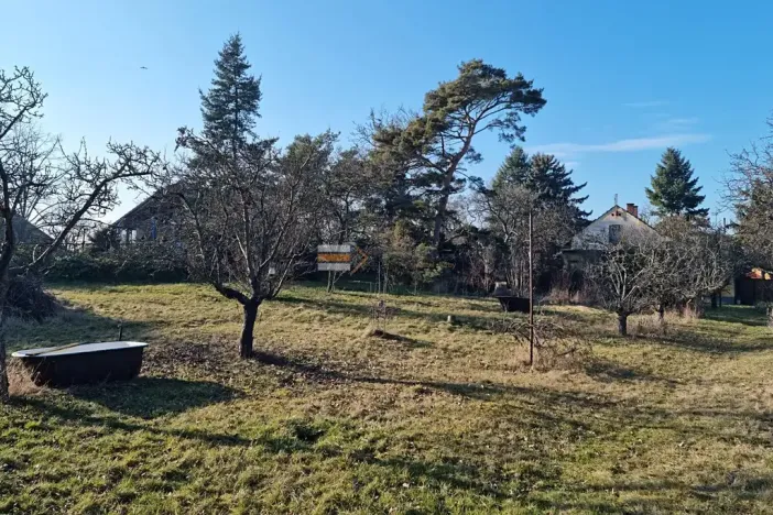 Prodej pozemku pro bydlení, Bašť, Horka, 2096 m2