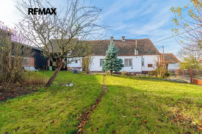 Prodej rodinného domu, Litohlavy, 82 m2