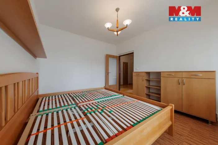 Pronájem bytu 3+1, Sokolov, Slovenská, 76 m2