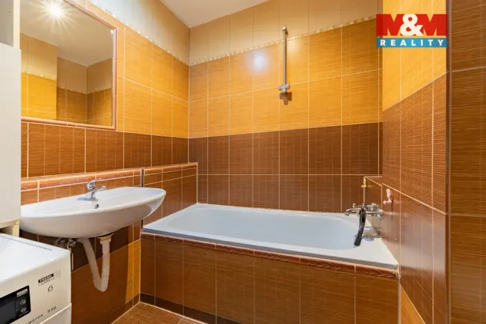 Prodej bytu 2+1, Hazlov, 60 m2