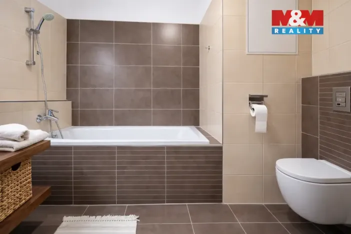 Prodej bytu 2+kk, Ostrava, Jantarová, 56 m2