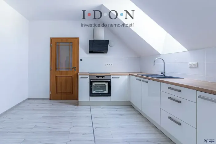 Prodej komerční nemovitosti, Třinec, 650 m2