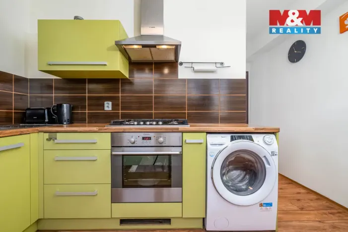 Prodej bytu 3+1, Poděbrady - Poděbrady II, Alešova, 69 m2