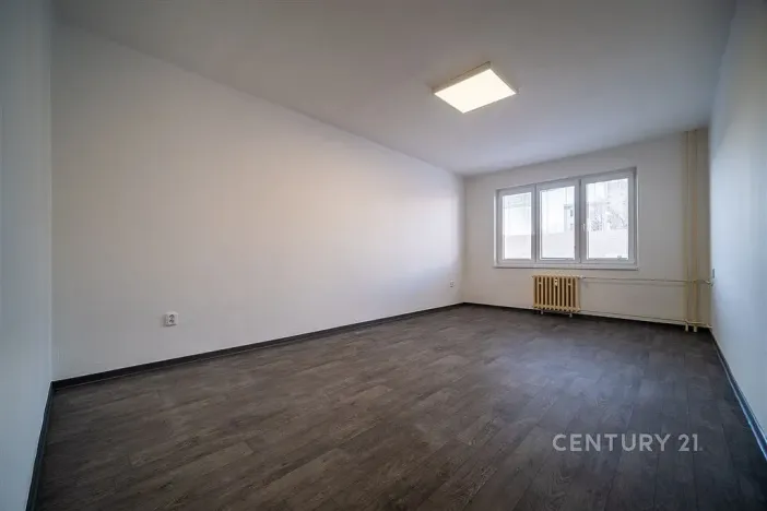 Pronájem bytu 3+1, České Budějovice - České Budějovice 5, Karla Tomana, 68 m2