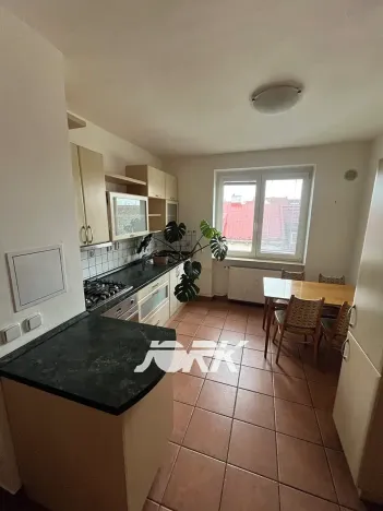 Pronájem bytu 3+1, Pardubice, Teplého, 79 m2