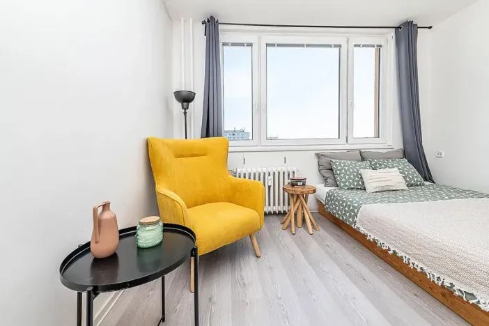 Pronájem bytu 1+kk, Praha - Záběhlice, Jasmínová, 28 m2