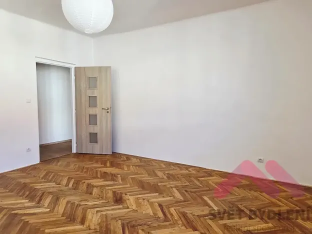 Pronájem bytu 2+1, Praha - Žižkov, Viklefova, 82 m2
