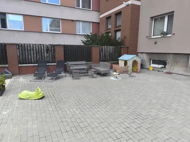 Pronájem bytu 2+1, Hradec Králové, Vocelova, 75 m2