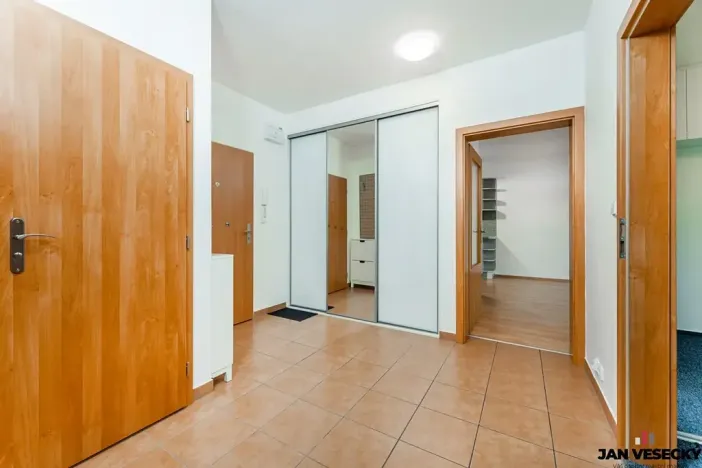 Pronájem bytu 3+kk, Praha - Čakovice, Marie Podvalové, 70 m2