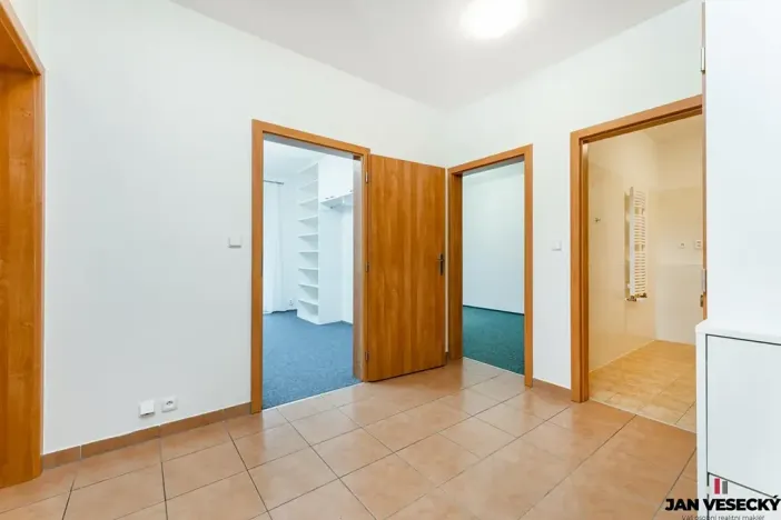 Pronájem bytu 3+kk, Praha - Čakovice, Marie Podvalové, 70 m2