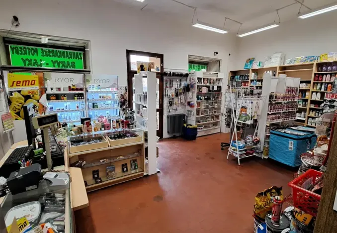 Pronájem obchodního prostoru, Brandýs nad Labem-Stará Boleslav, Masarykovo náměstí, 99 m2