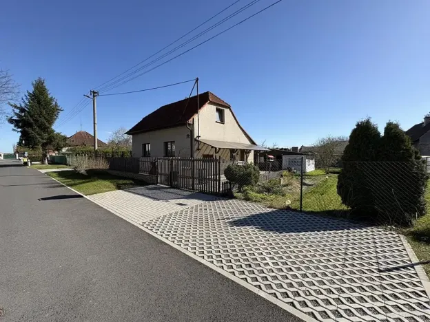 Prodej rodinného domu, Nelahozeves, U Ptz, 90 m2