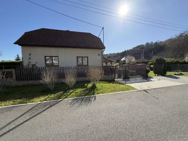 Prodej rodinného domu, Nelahozeves, U Ptz, 90 m2