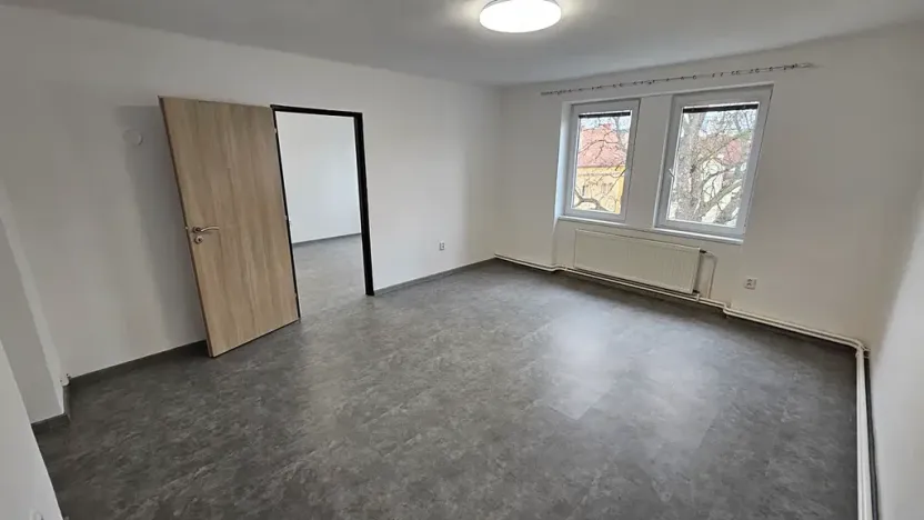 Pronájem bytu 2+1, Teplice, Svojsíkova, 55 m2